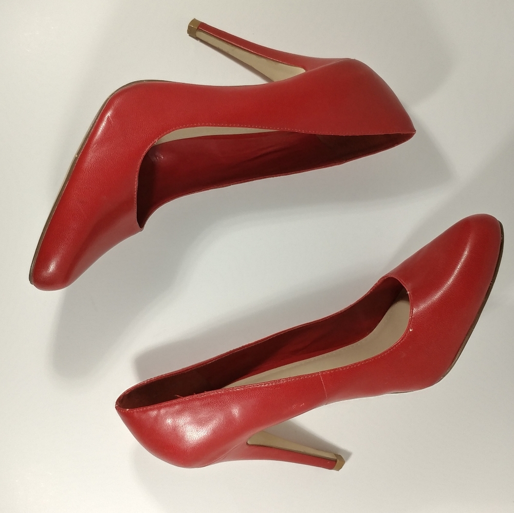 Women's Aldo Red Pumps